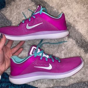 COPY - Nike shoes